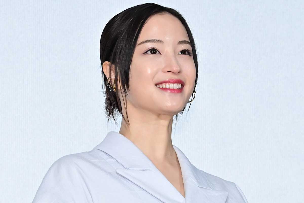 広瀬すず、意外な交友関係を告白　プライベートの姿に共演者仰天「おっちゃんたちと行ってるの？」