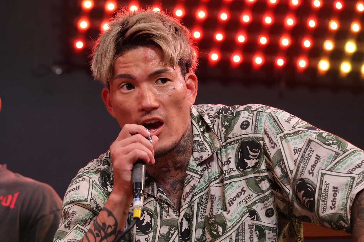 会見に出席したシェンロン【写真:山口比佐夫】