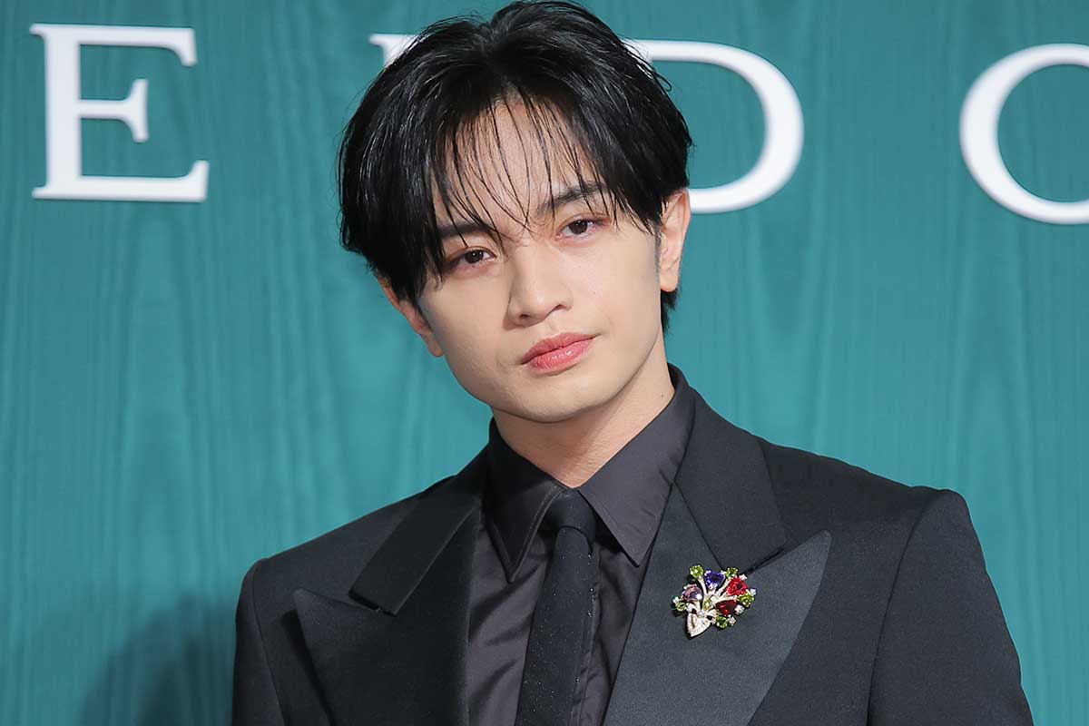 中島健人、転機は海外ドラマ出演「超えられる作品を」　ジュエリーの美しさにうっとり