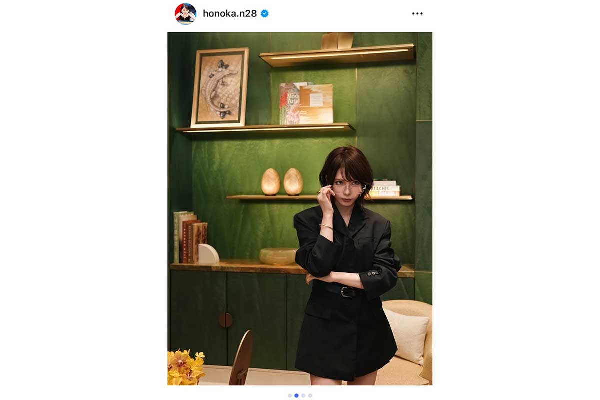 30歳元アイドル、雰囲気一変の眼鏡姿が「めっちゃ大人！」　西村歩乃果に「かっこいい」の声