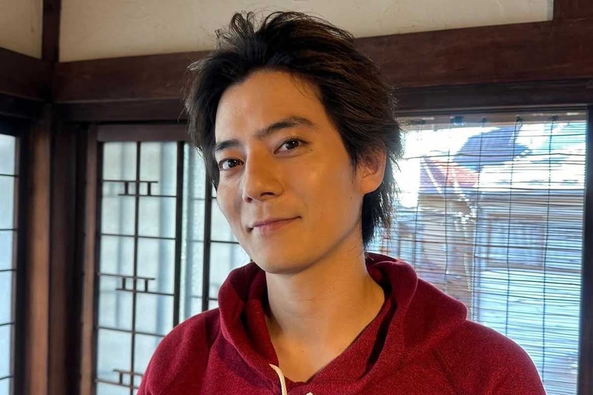 27歳朝ドラ俳優「ガラケーを卒業した」　『あんぱん』共演者から喜びの反応…西山潤「潔くスマホに」