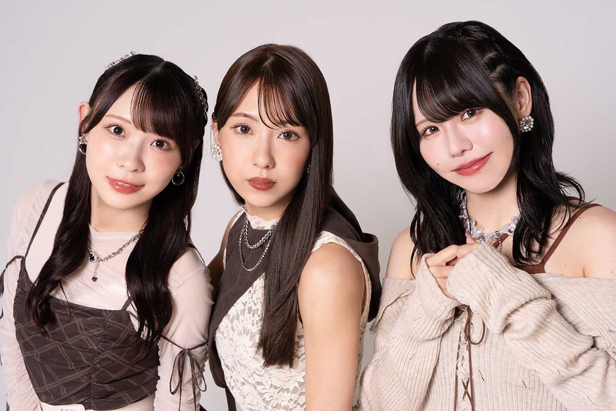 左からSKE48の浅井裕華、熊崎晴香、佐藤佳穂【写真：増田美咲】