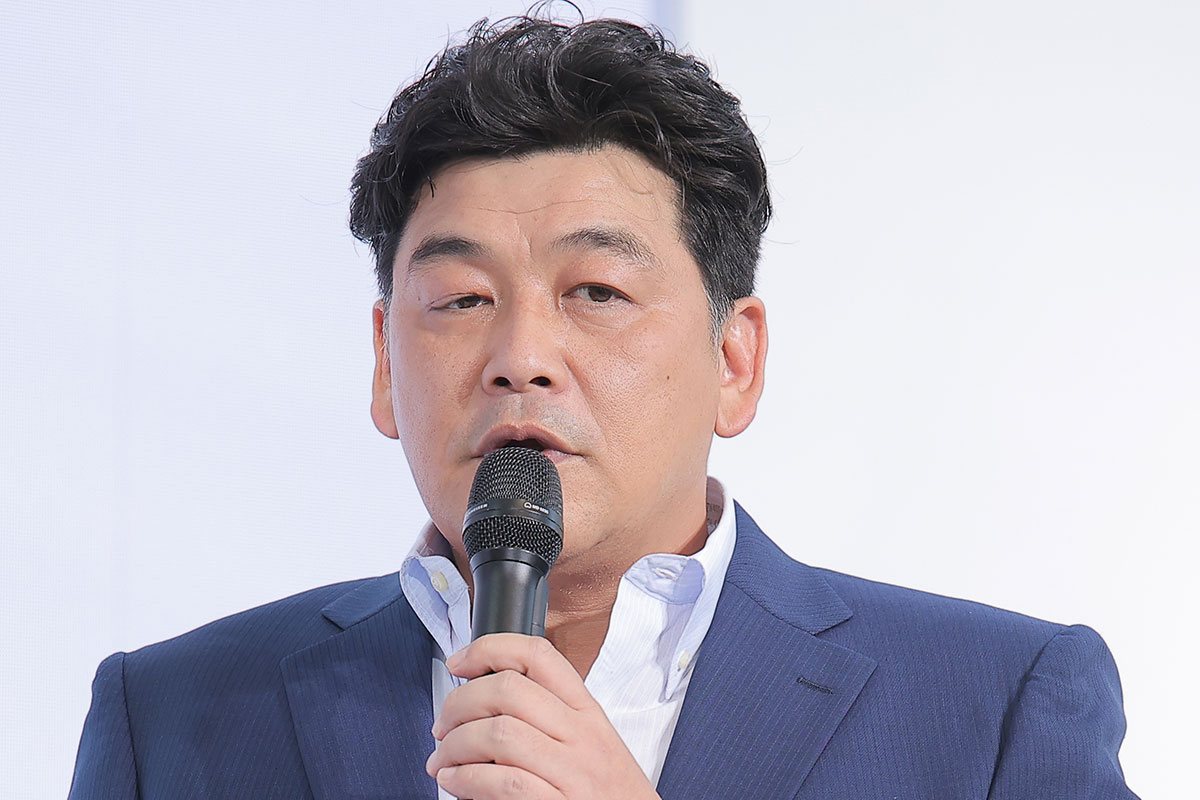 「テレ朝も困ります（笑）」サンド富澤、イベント登壇でボケ　野上アナも苦笑い「やめてください」