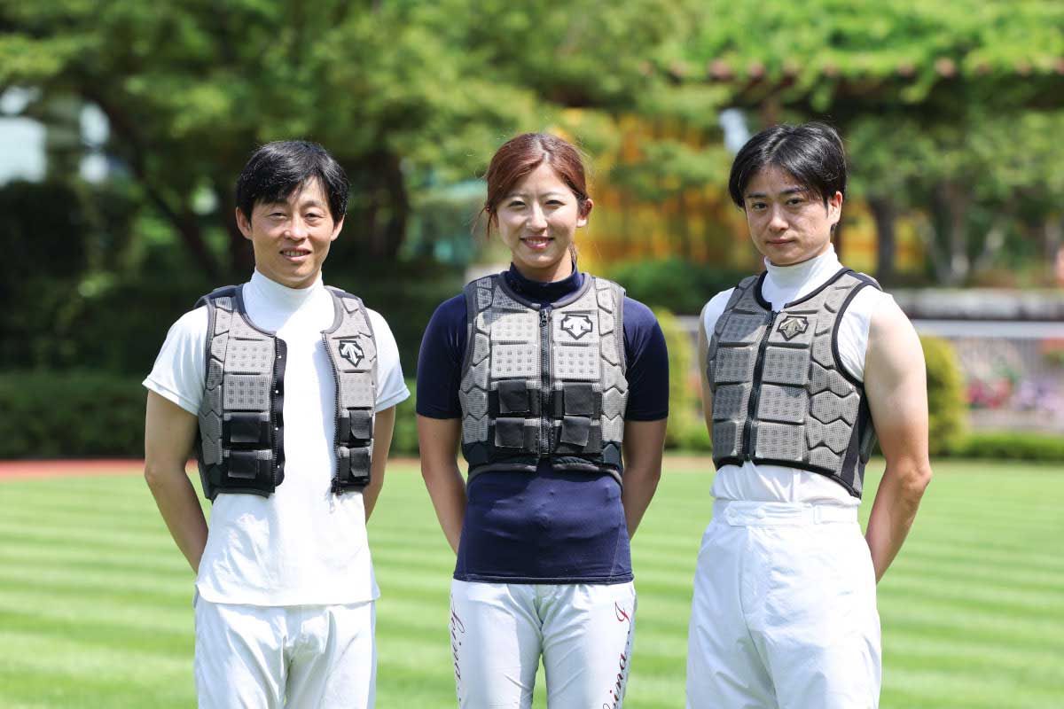 『ザ・ロイヤルファミリー』に出演する丸田恭介、今村聖奈、菅原隆一（左から）【写真：(C)TBS】