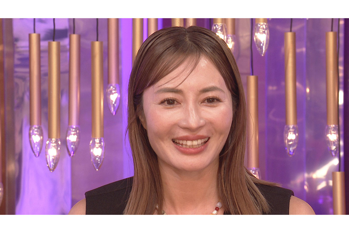 「ほんと変わらない可愛いさ」…44歳新山千春が努力で17歳のウエスト“復活”…MC陣も驚き「スタイル良いわ」