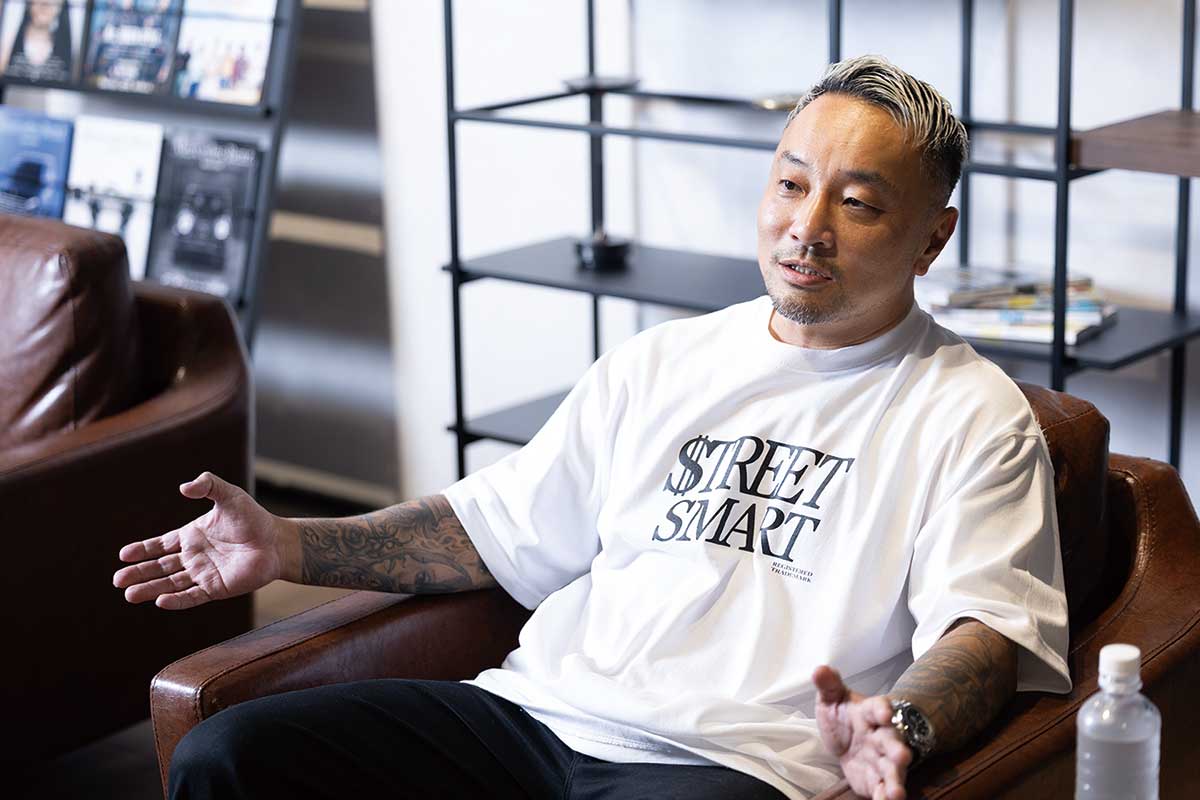 高校生にして年収は5000万円に達していた【写真:長谷英史】