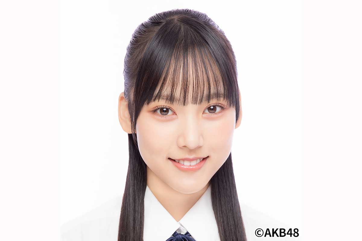 AKB48研究生の丸山ひなた【写真:公式サイトより】