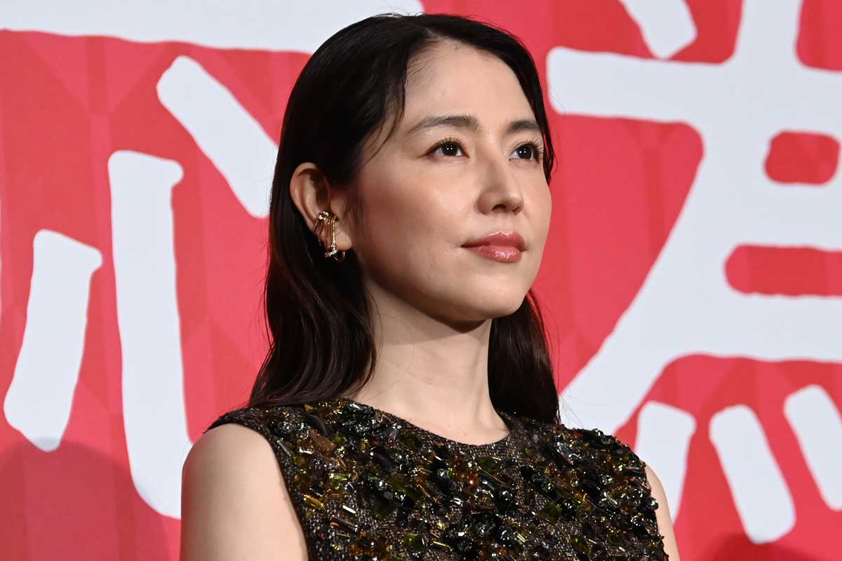 長澤まさみ「おーい海人」　舞台あいさつ不在の高橋海人に呼びかけ、永瀬正敏とは“自慢合戦”