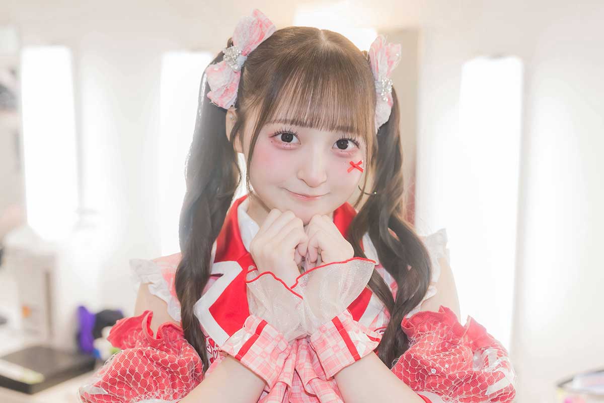 現役アイドル・こるねの腕がムッキムキ　顔とのギャップにネット衝撃「え？本物？」「ヤバすぎるw」