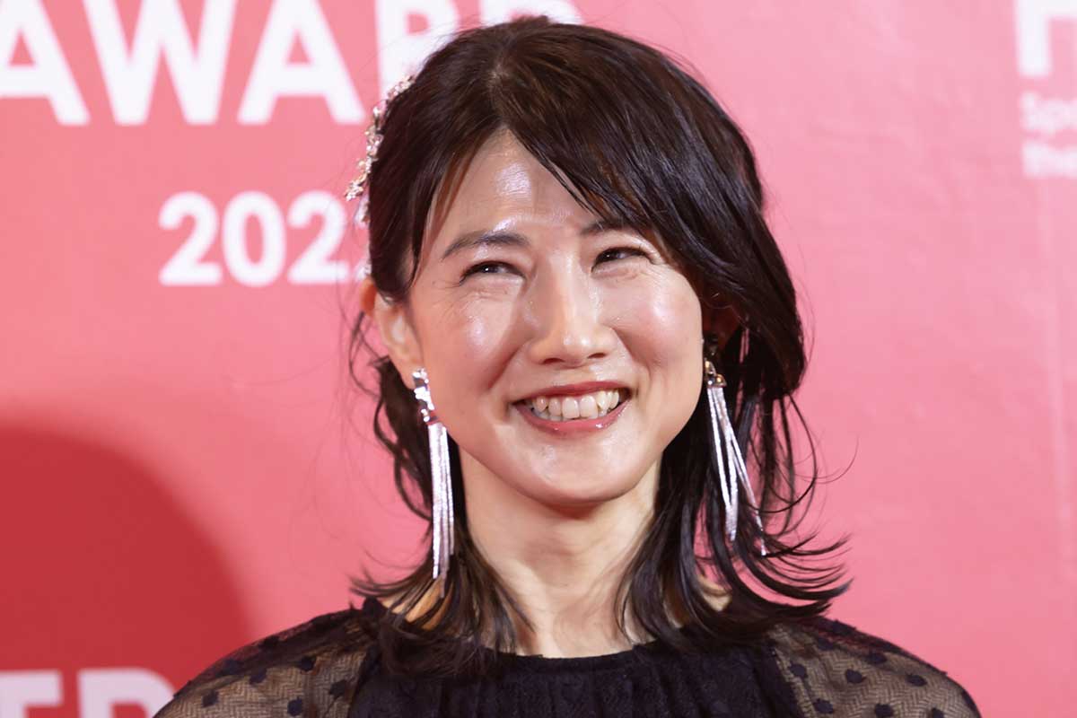 “虎党”女優・中江有里「熱い攻撃見せてや！」　試合開始1時間前の全力待機に「ポツン…感が、本気ですなぁ」