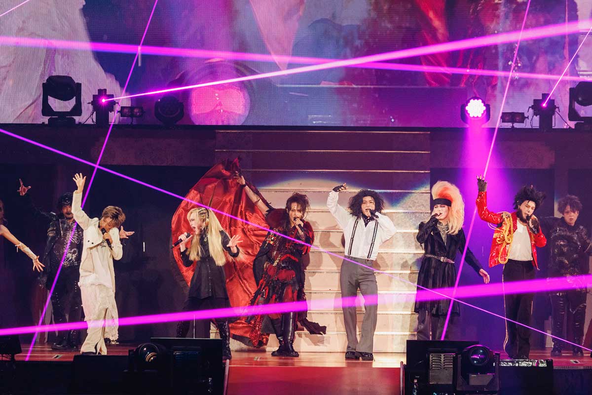 動員数は2日間で約2万人に及んだ