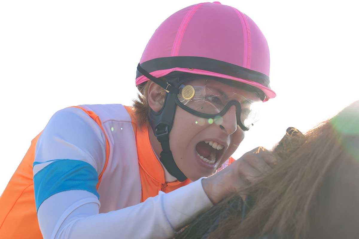 『ザ・ロイヤルファミリー』“ジョッキー”高杉真宙の騎乗が「うますぎない？」「普通に乗れてる」とネット衝撃