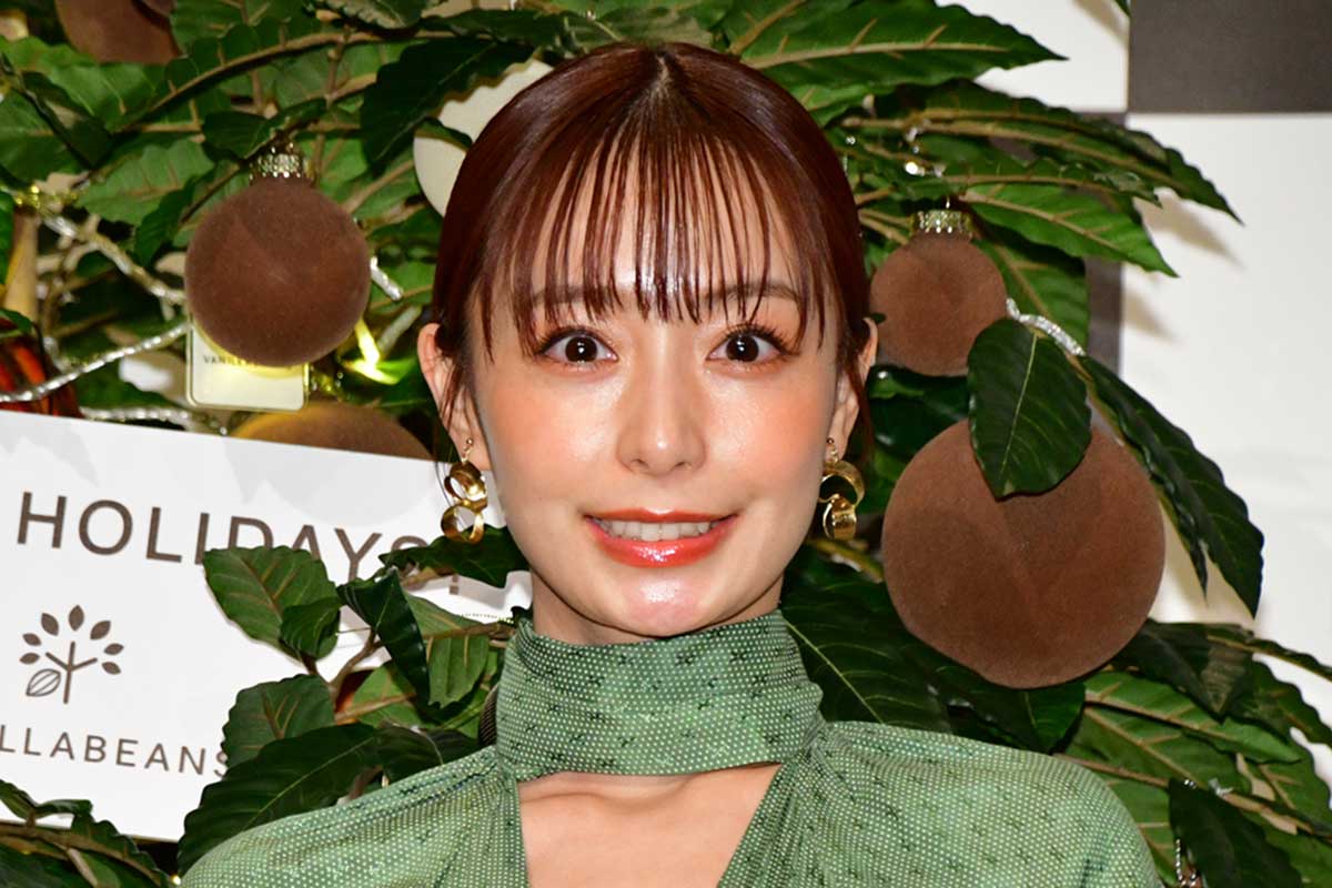 宇垣美里、クリスマスの予定は未定も…「お家でツリーを飾ろうと思います」