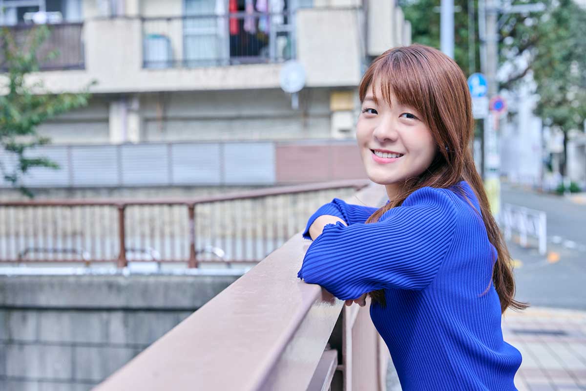 ソロアルバム『11 Stories』をリリースした廣津留すみれ【写真：くさかべまき】