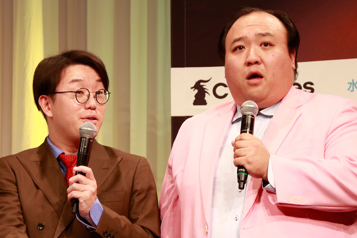 ママタルト・檜原洋平(左)と大鶴肥満【写真:ENCOUNT編集部】
