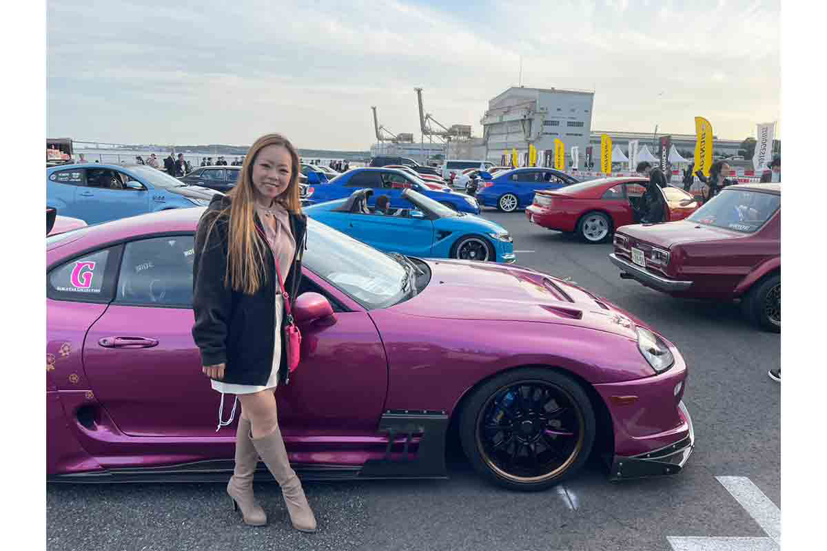「即決めで夫が絶句」「中学生から貯めて現金一括」…クルマ女子の愛車秘話が続々　“伝説のスープラ”に感無量