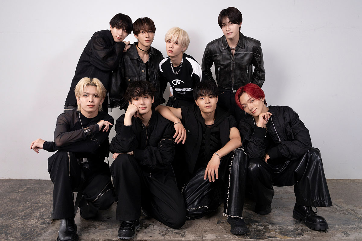 （前列左から）栗田航兵、太田駿静、海帆、古瀬直輝（後列左から）四谷真佑、高橋わたる、小堀柊、西島蓮汰【写真：増田美咲】