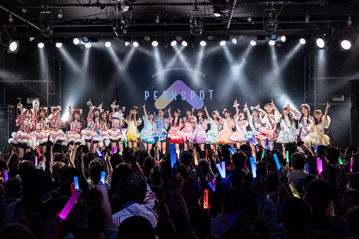 デビュー公演をしたlog you【写真:川邉有実莉】