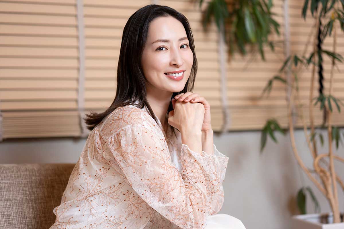 初の一人芝居『ガールズ＆ボーイズ』で主演を務める【写真：増田美咲】