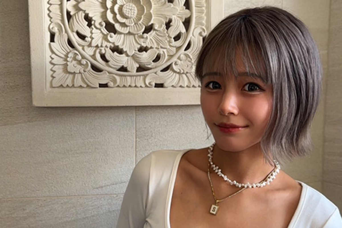 「スタイル抜群すぎてヤバい」「えぐ！」　RIZINガール選出にファン歓喜、夏芽すずが報告