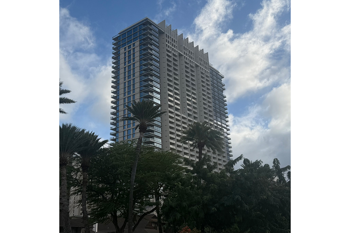 円安進行の余波…ハワイではうどん1杯が驚愕の価格に　買い物回避で“楽しみ方”にも変化