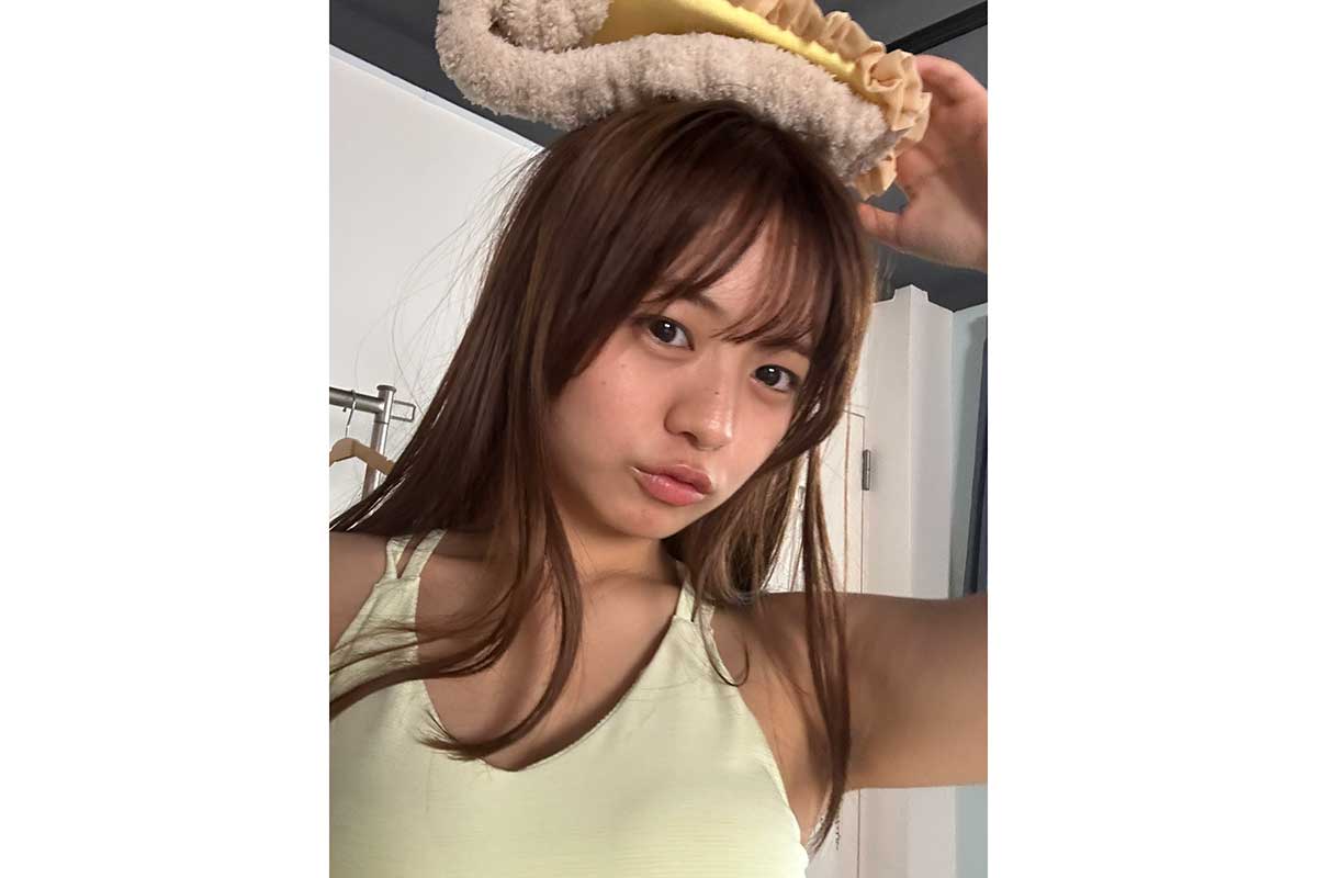 「これで無加工らしい」19歳グラドルの自撮りにネット仰天「可愛すぎるでしょ」　加藤綾乃が「強すぎる」