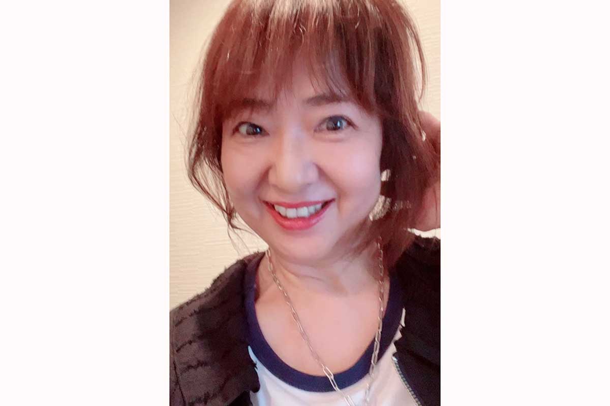 65歳・美保純「実物詐欺」　ウィッグでイメチェンにファン驚嘆「何これ」「マジで20代」