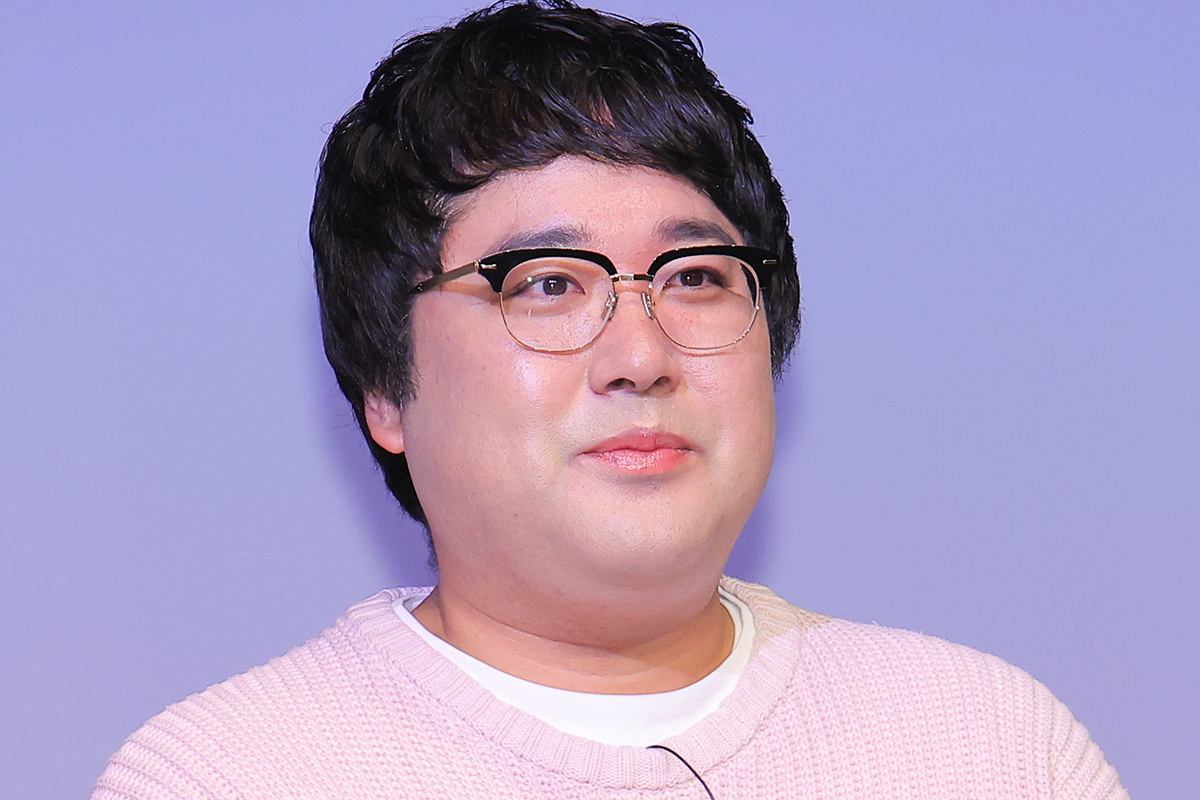 M-1王者が高級外車を納車　ピッカピカの1台購入のマヂカルラブリー村上に「いいセンス」「かっこいい」の声