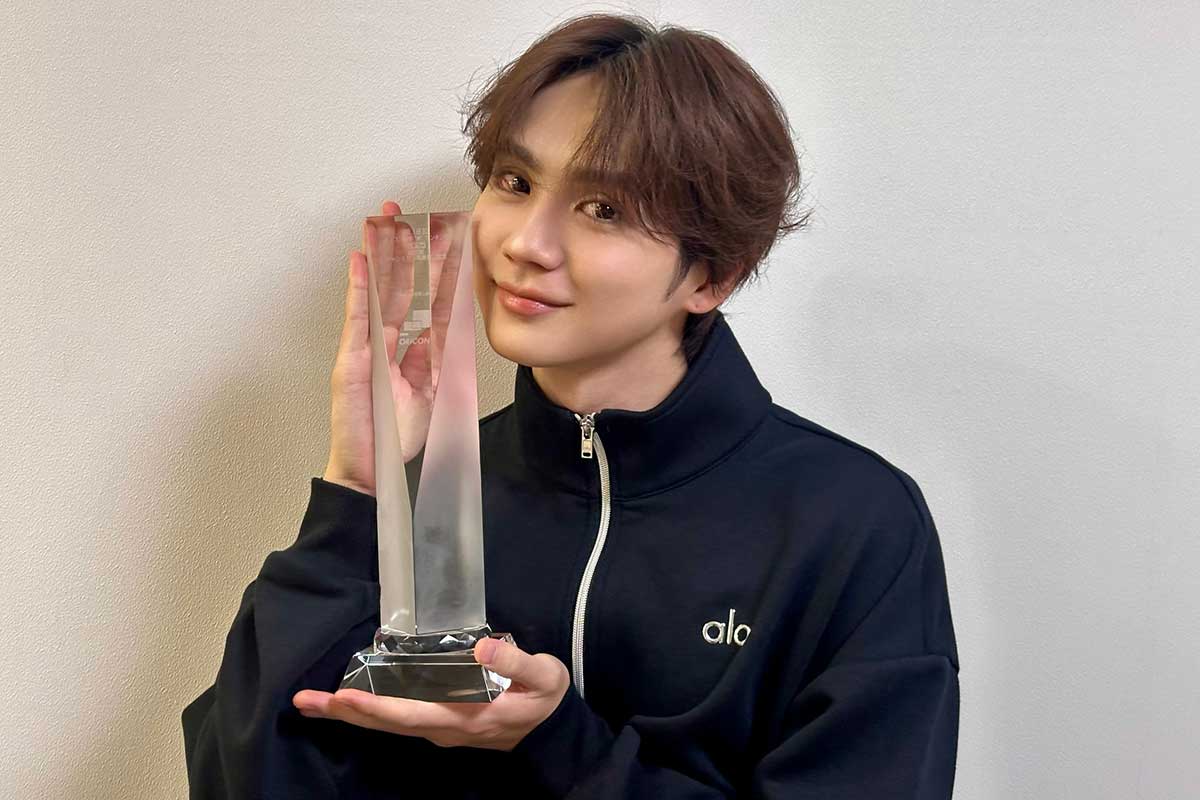 THE RAMPAGE・吉野北人の写真集が男性写真集1位を獲得