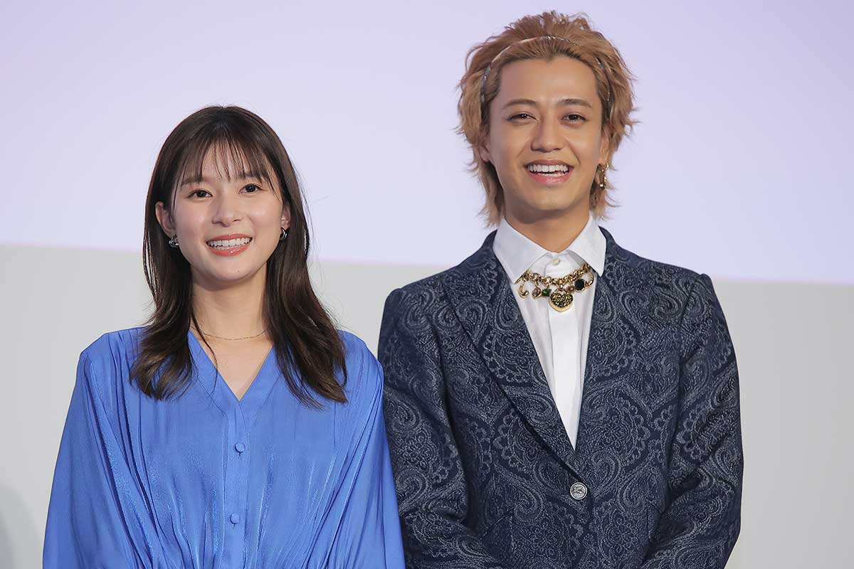 イベントに登壇した芳根京子（左）とKing & Prince・髙橋海人【写真：ENCOUNT編集部】