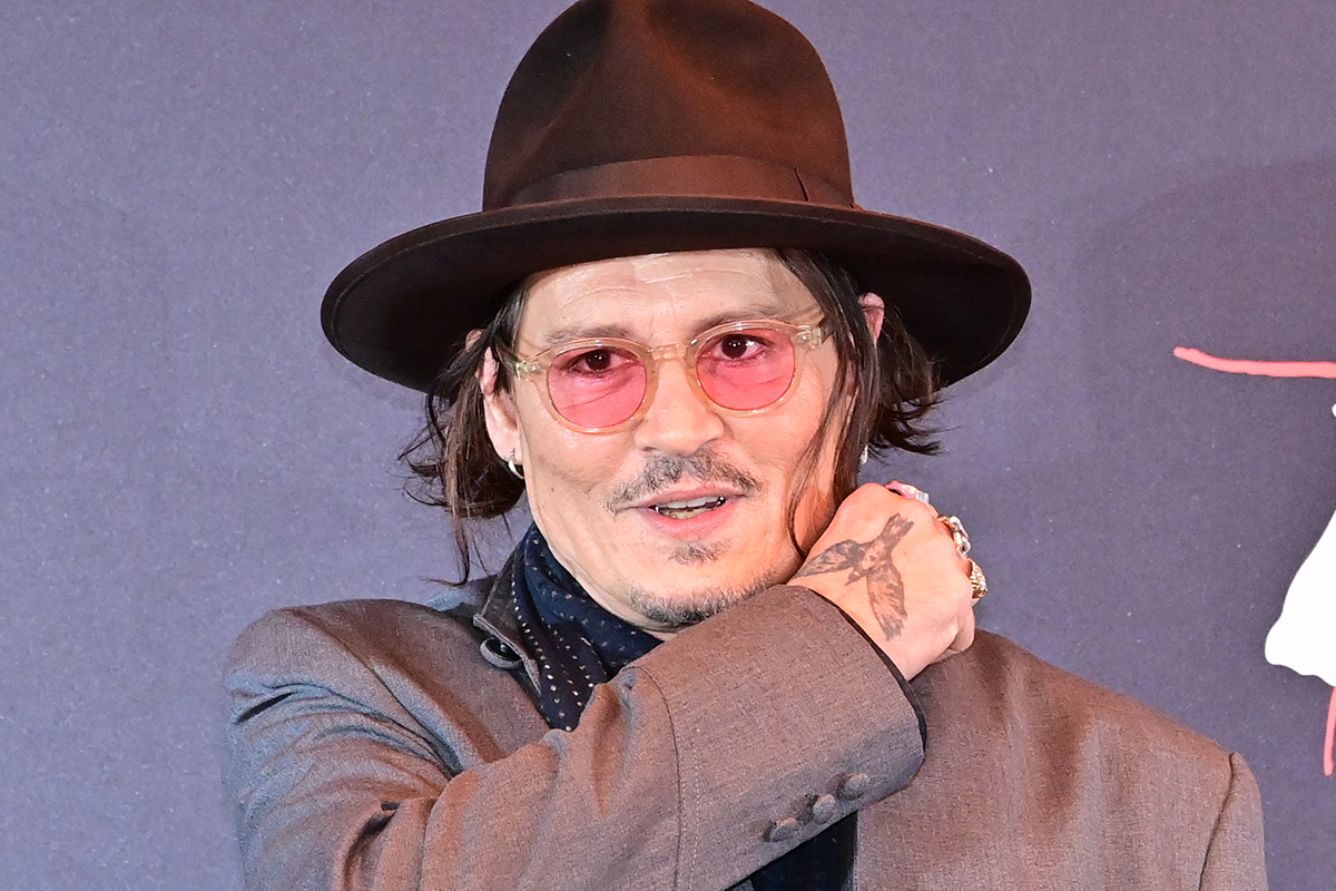 ジョニー・デップ、日本は「一貫して常に美しい」　米国外で初のアート展開催地に選ぶ