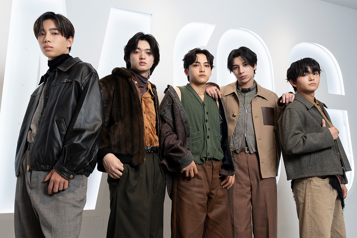 デビューを控えるSTARGLOW。左からGOICHI、RUI、KANON、ADAM、TAIKI【写真:増田美咲】