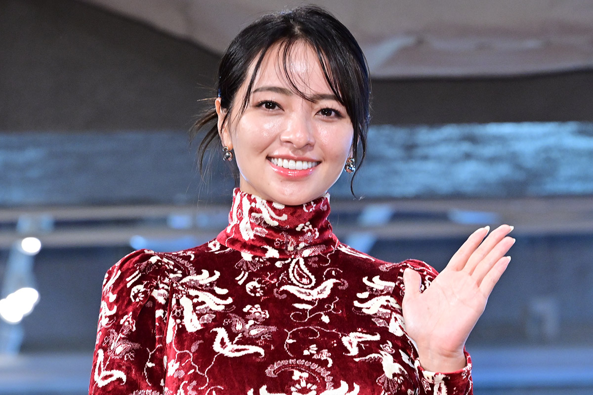 発売記念会見に出席した水崎綾女【写真：ENCOUNT編集部】