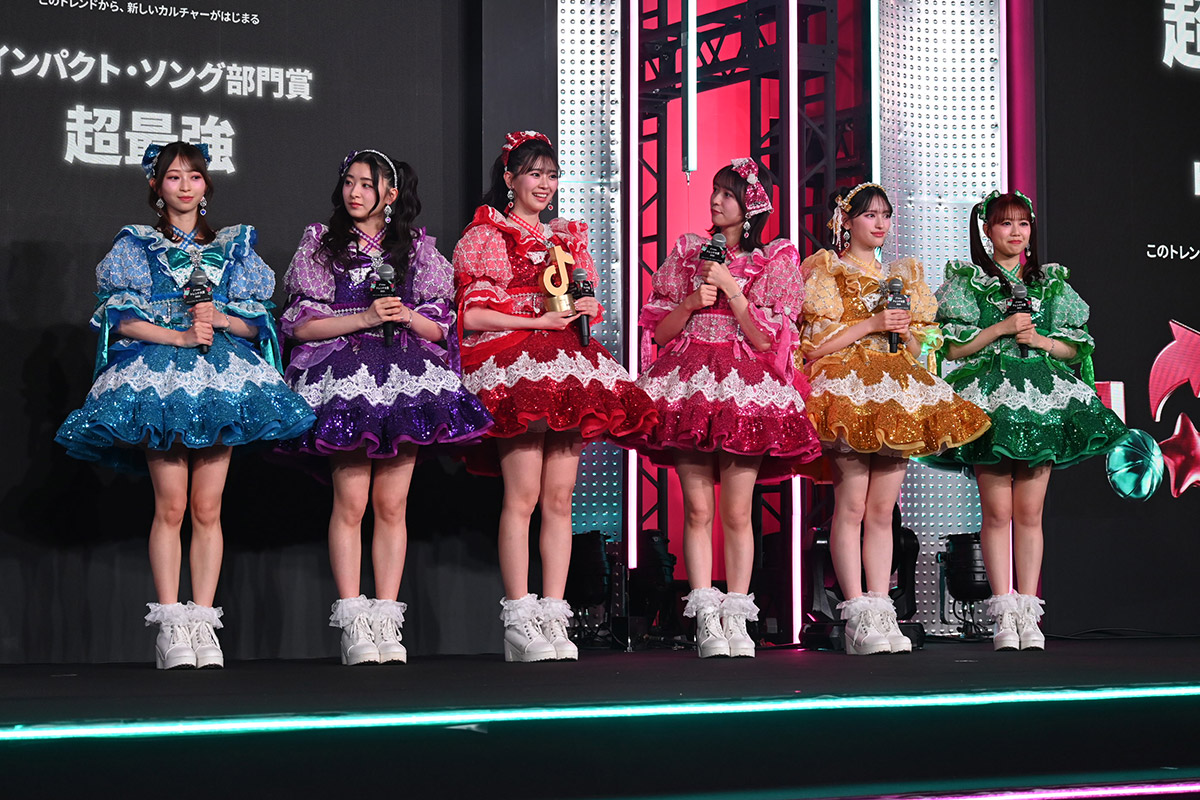 とき宣・坂井仁香、今年一年の活動は「本当にときめくような毎日」　「TikTok Awards Japan」表彰式でパフォーマンス