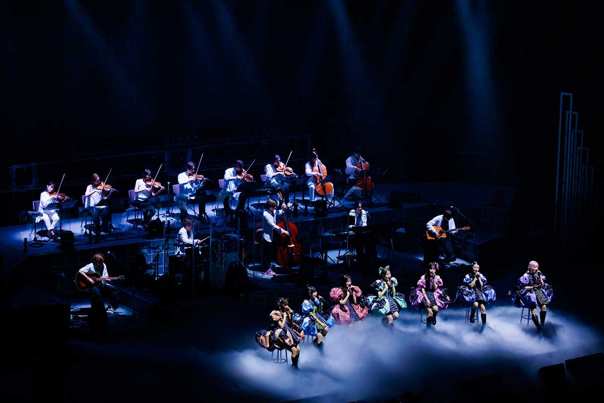 初のオーケストラ生演奏でのパフォーマンスを披露【写真：ヨシモリユウナ、石井亜希】