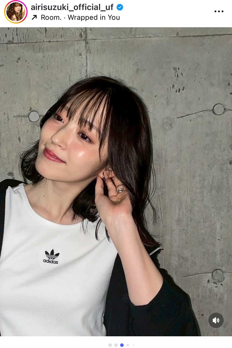 鈴木愛理【写真:インスタグラム(@airisuzuki_official_uf)より】