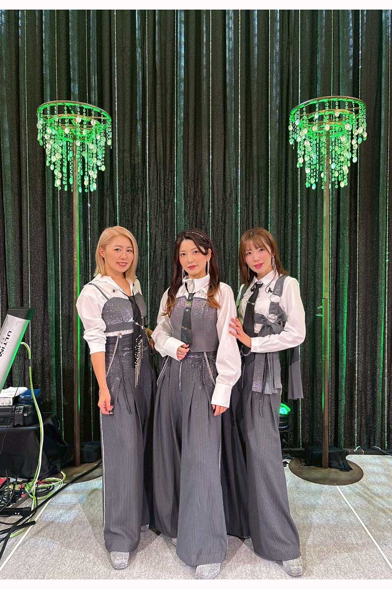 メロン記念日（左から斉藤瞳、柴田あゆみ、村田めぐみ）【写真：(C)アップフロント】