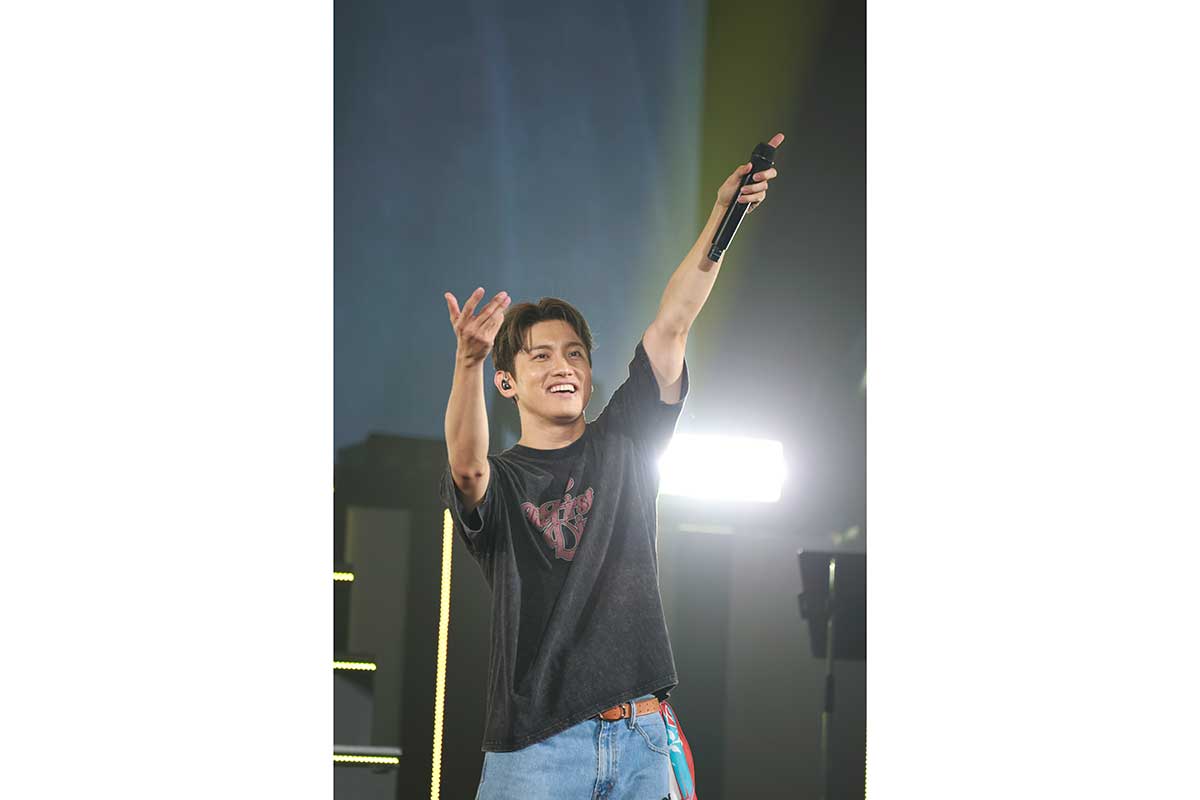 東方神起・チャンミン、初のソロツアー完走に涙　日本デビュー20周年…キュヒョンも再び駆けつける