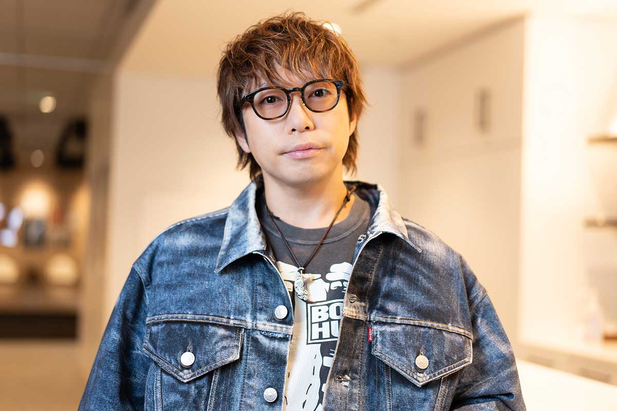 高橋優、トレードマークのメガネ「最初は外していた」　きっかけは名プロデューサーのひと言