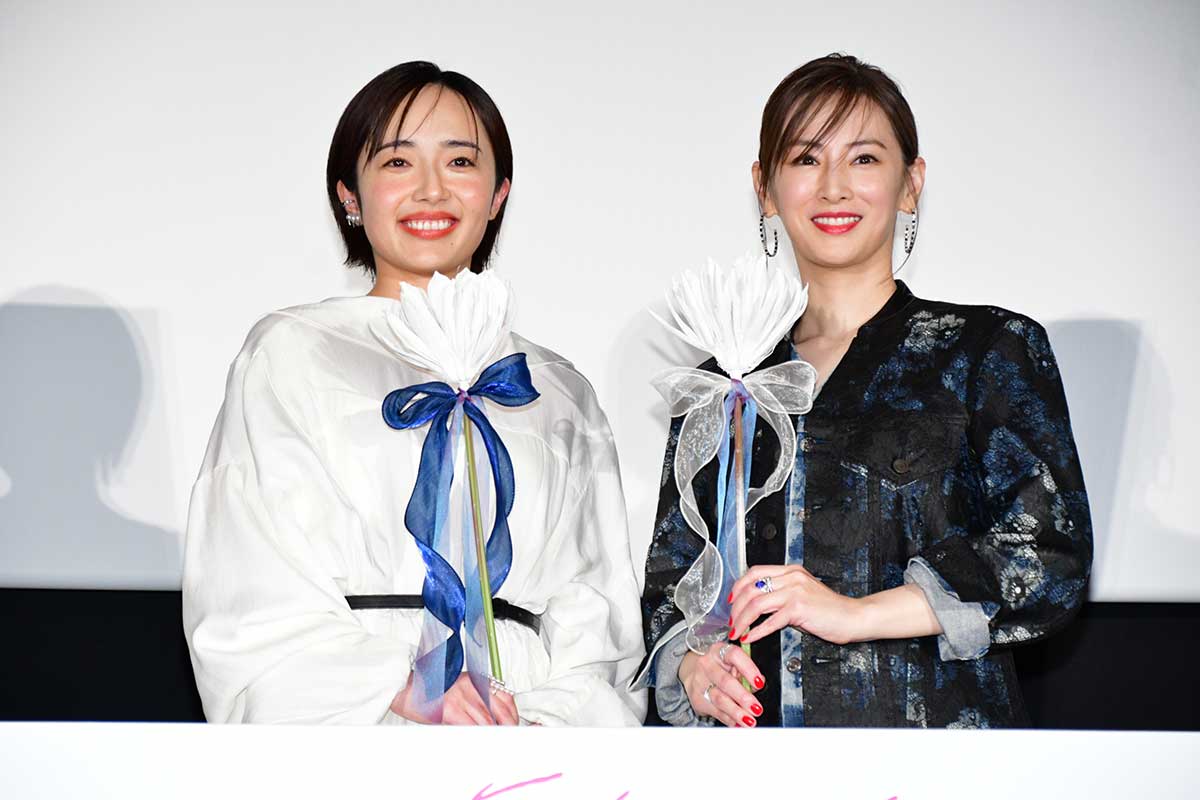 北川景子＆森田望智が報知映画賞でW受賞　ママ友からの反響や「言霊」エピソード明かす