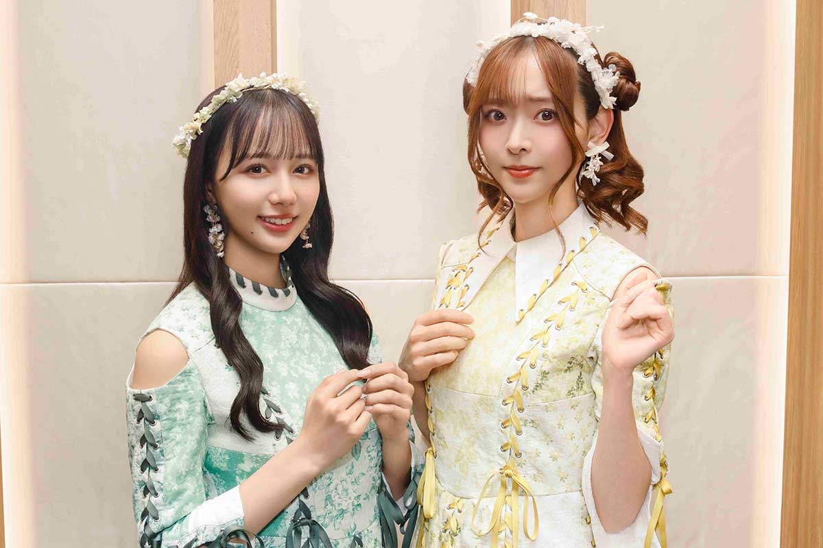 現在の心境を語った麻丘真央（左）と天城サリー【写真：ENCOUNT編集部】