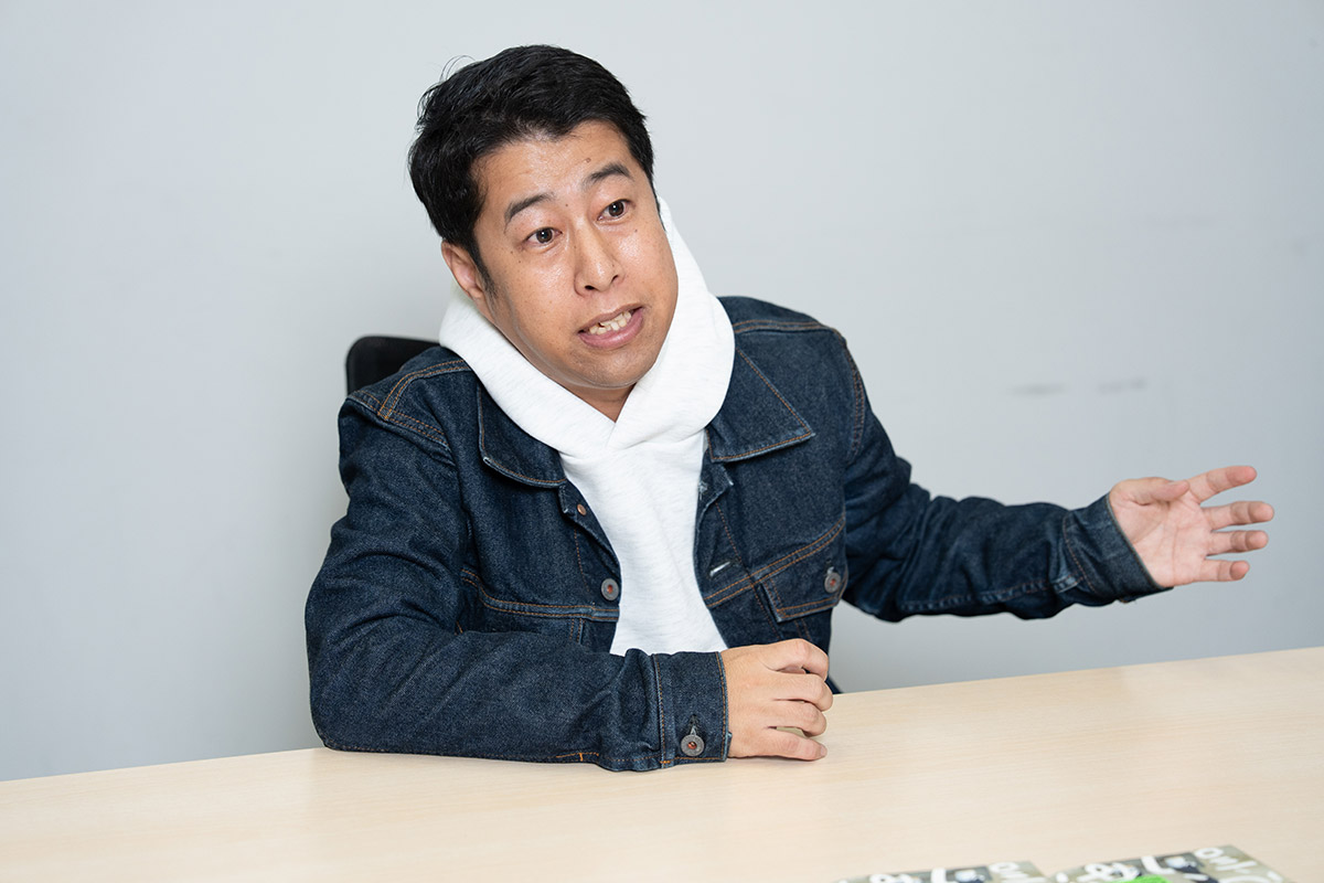 インタビューに応じたウエストランドの井口浩之【写真:増田美咲】