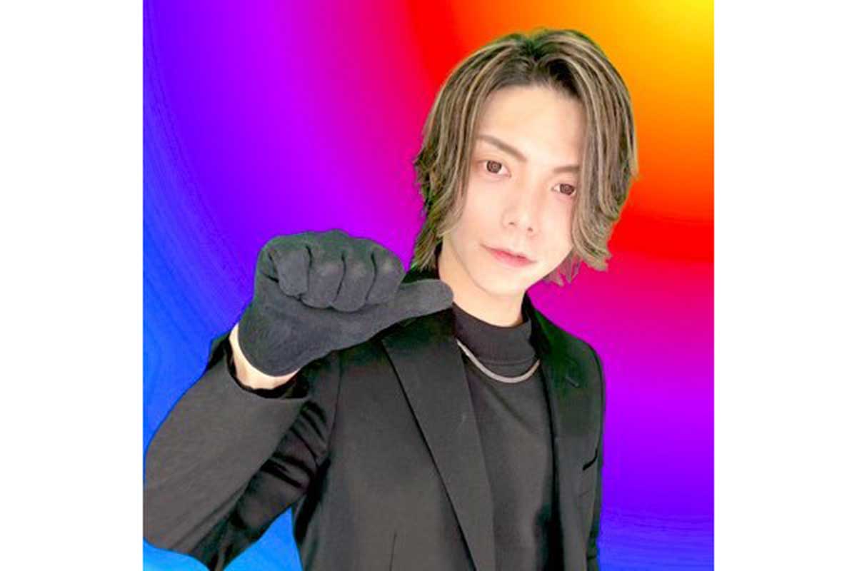 パチスロ打ち過ぎで首に痛み　レントゲン撮影の結果にネット衝撃「気を付けよ…」「体悪くするよね」