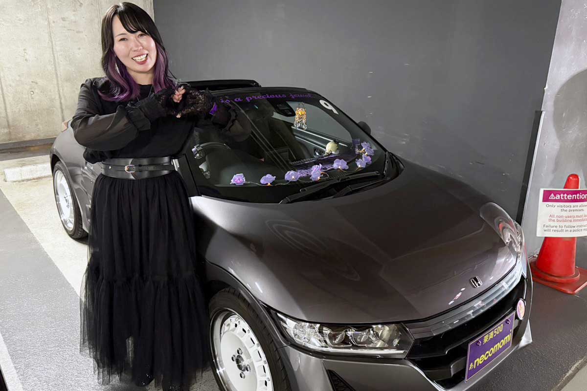 「ガールズカーコレクション(GCC)」には中森明菜風のコスプレで参加【写真:ENCOUNT編集部】