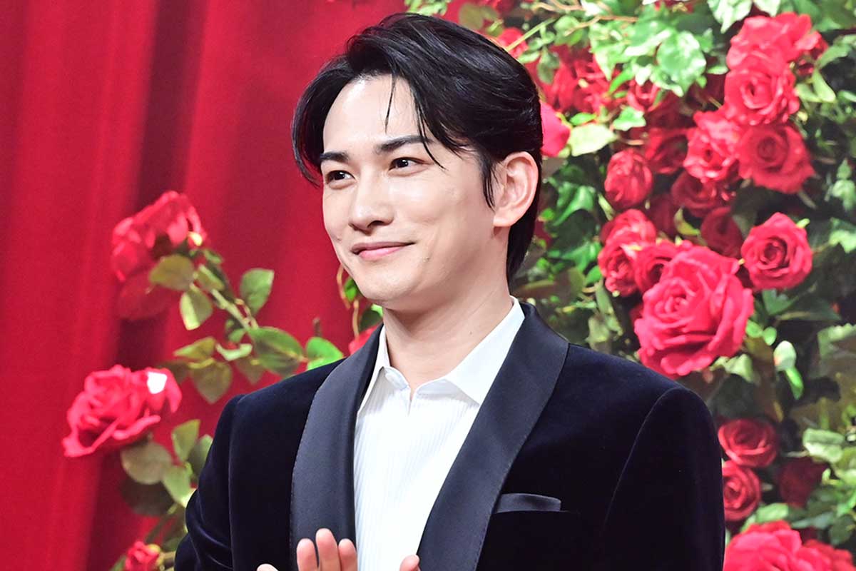町田啓太、ネトフリ映画で社交ダンスに苦戦　ダンス経験も「何も意味をなさなかったです（笑）」