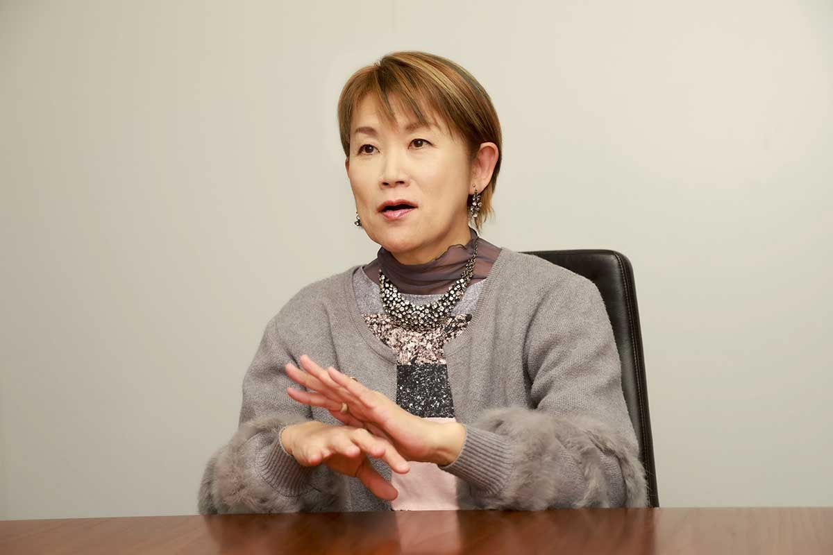 事務所移籍の背景と今後について語る山田邦子【写真：山口比佐夫】