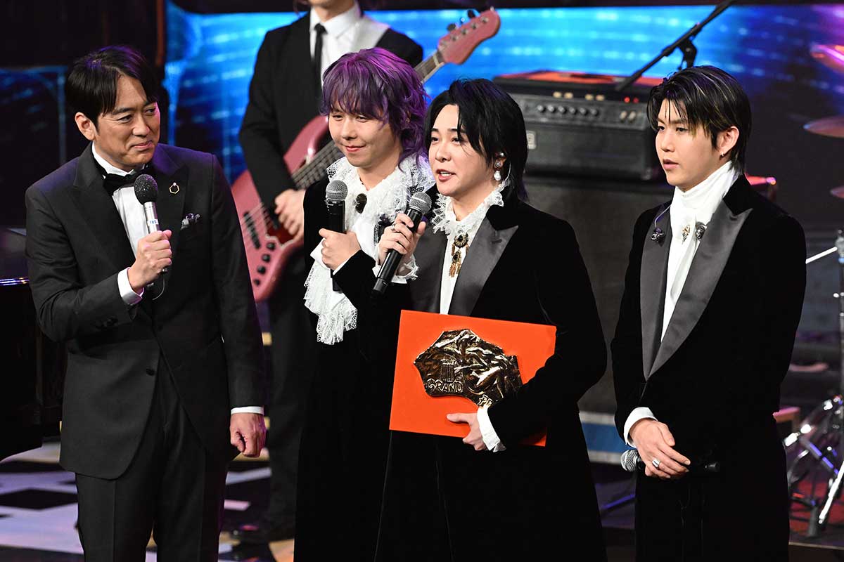 日本レコード大賞3連覇を達成したMrs. GREEN APPLE【写真：徳原隆元】