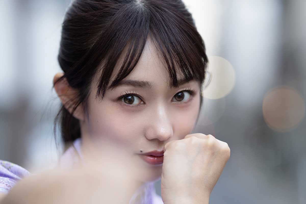 “日本一強いアナウンサー”が明かす瓦割りの過酷な裏側と出費「ズレたら血だらけです」　経営者の顔も