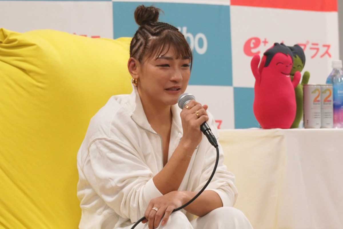 【RIZIN】34歳・RENA、現役続行を表明「このままやめれん」　涙ながらに「もう少しだけ可能性にかけたい」