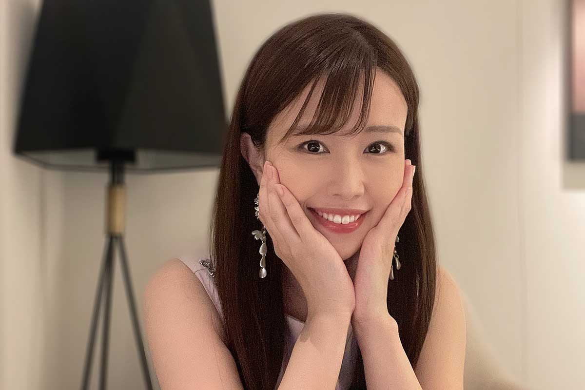 38歳フリーアナ、お正月太り告白にネット反響　二の腕掴んで苦笑いも…「全く太っとらんやん！」